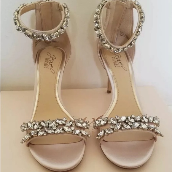 jewel by badgley mischka mayra block heels